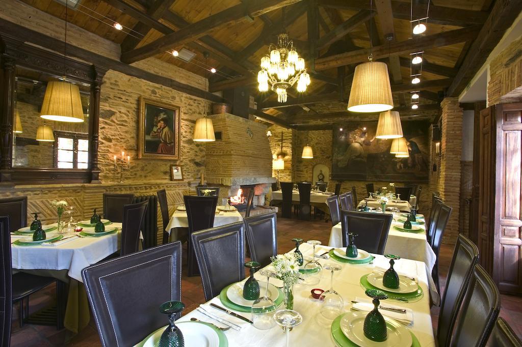 Hosteria Camino Luyego de Somoza Ngoại thất bức ảnh
