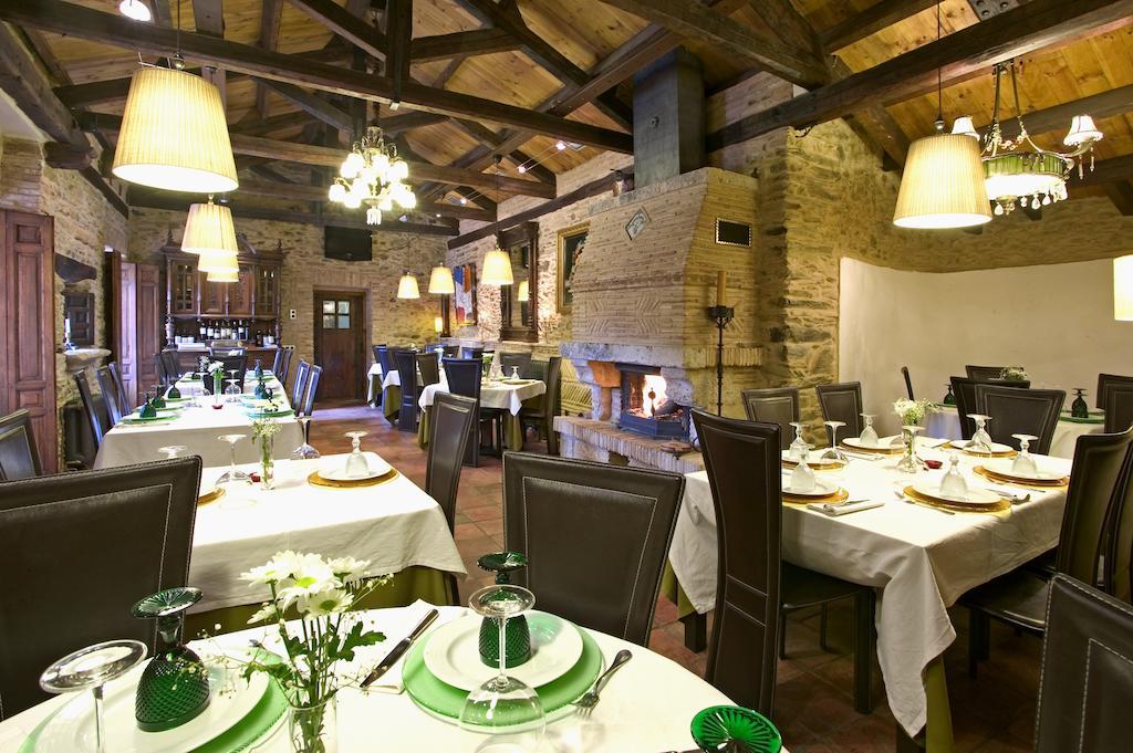 Hosteria Camino Luyego de Somoza Ngoại thất bức ảnh